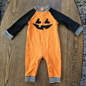 Way to celebrate! Halloween Pumpkin Romper Baby Body Suit One-Piece 12 months